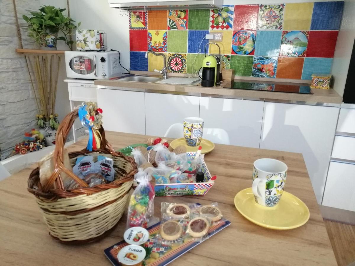 Suite I Biddizzi Da Sicilia Катания Экстерьер фото
