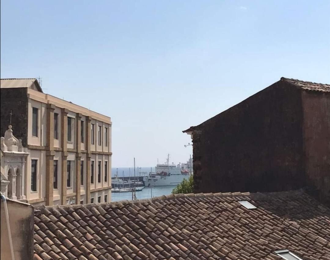 Suite I Biddizzi Da Sicilia Катания Экстерьер фото